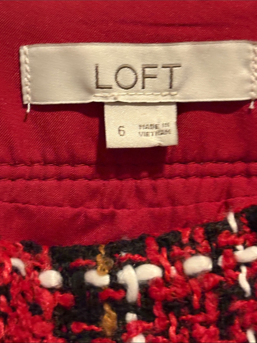 LOFT Red Plaid Bouclé A-Line Skirt w/ pockets - Picture 4 of 5